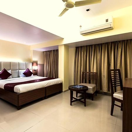 Hotel Aishwarya Residency Navi Mumbai Kültér fotó
