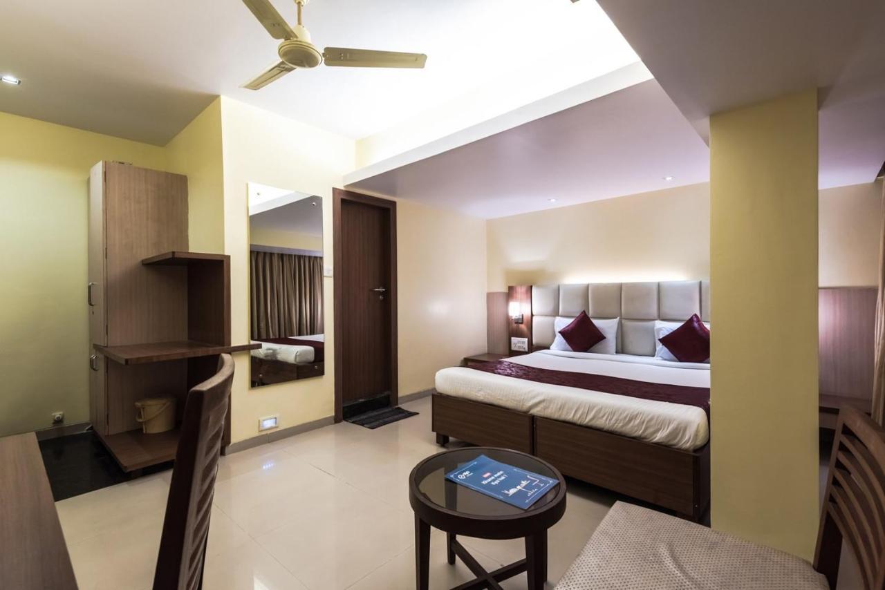 Hotel Aishwarya Residency Navi Mumbai Kültér fotó