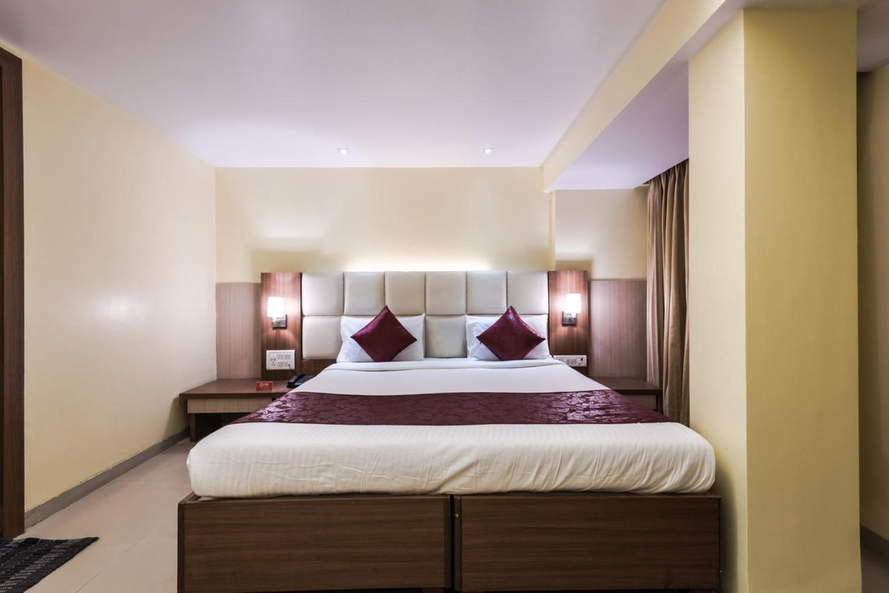 Hotel Aishwarya Residency Navi Mumbai Kültér fotó
