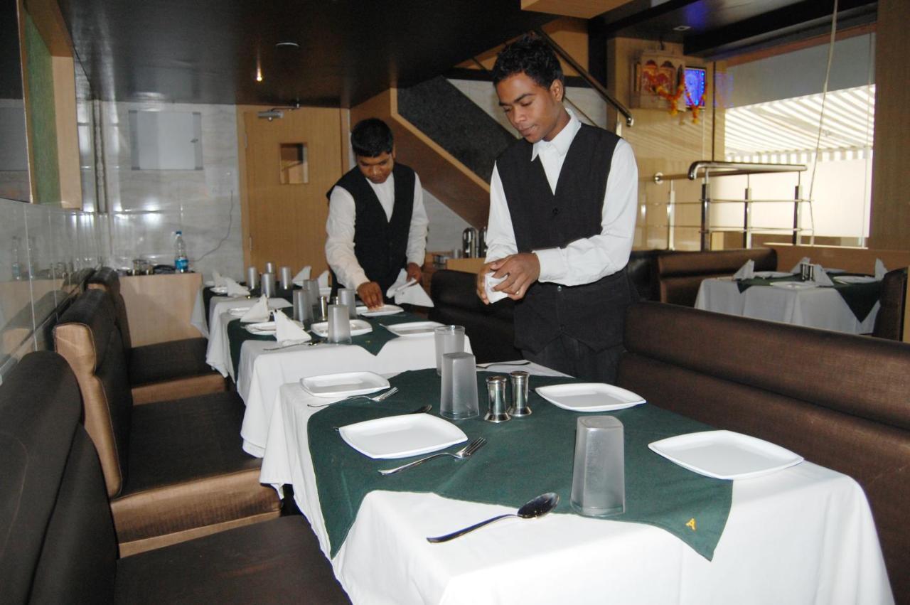 Hotel Aishwarya Residency Navi Mumbai Kültér fotó