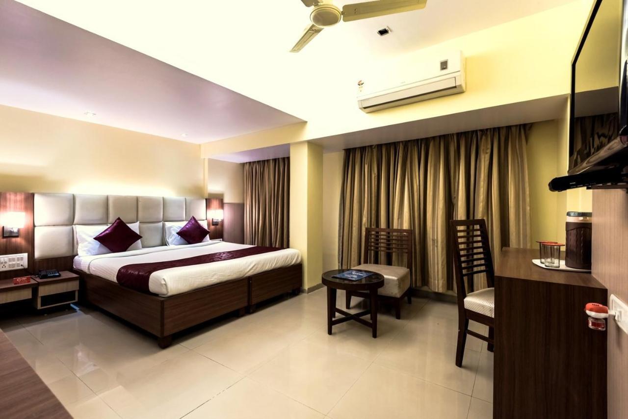 Hotel Aishwarya Residency Navi Mumbai Kültér fotó