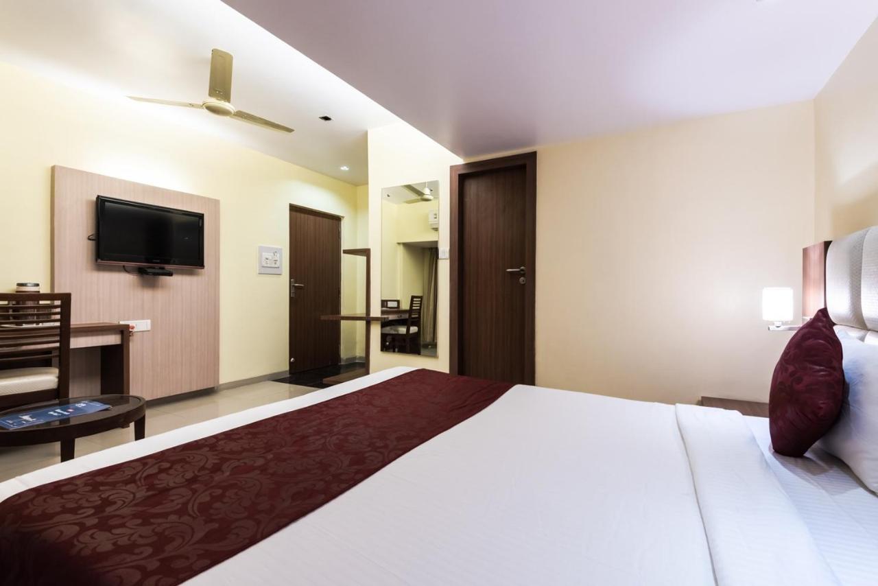 Hotel Aishwarya Residency Navi Mumbai Kültér fotó